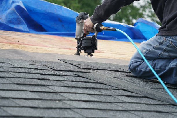 Best Roof Gutter Cleaning  in Cimarron, KS